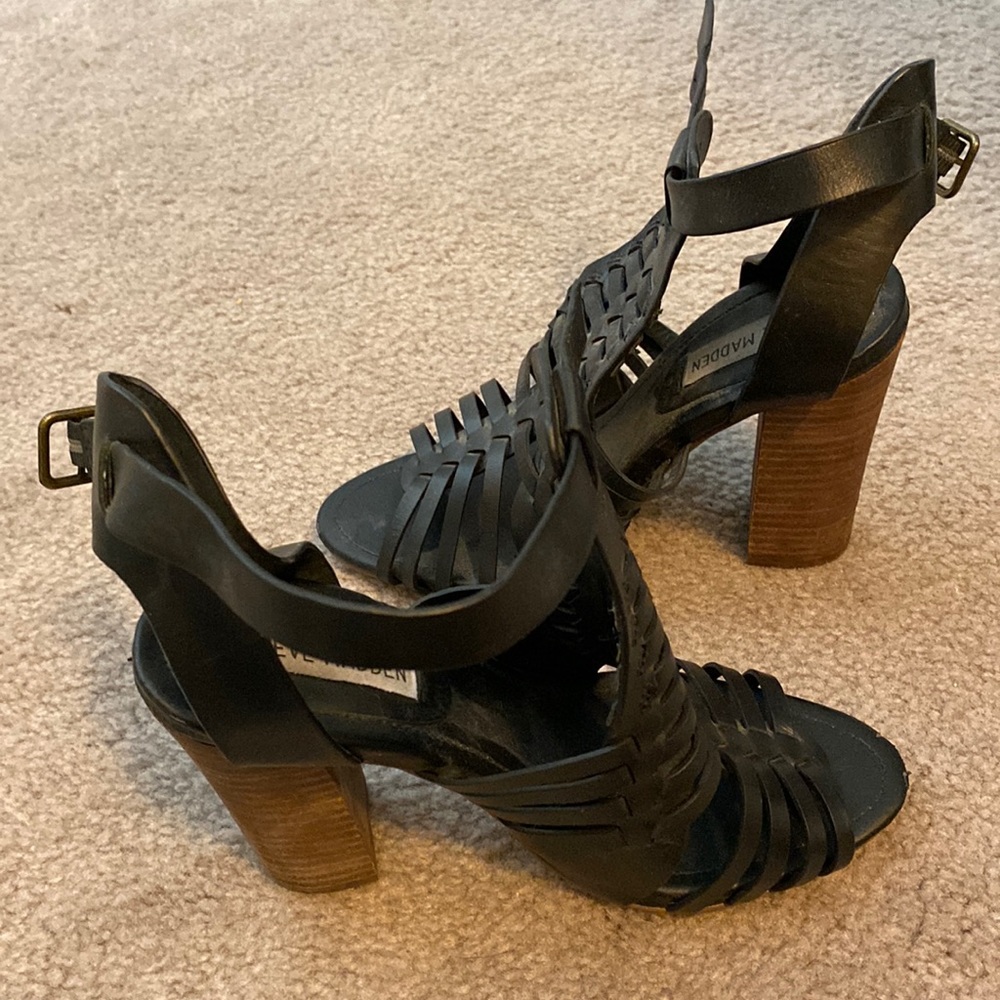 Steve Madden- heeled sandals